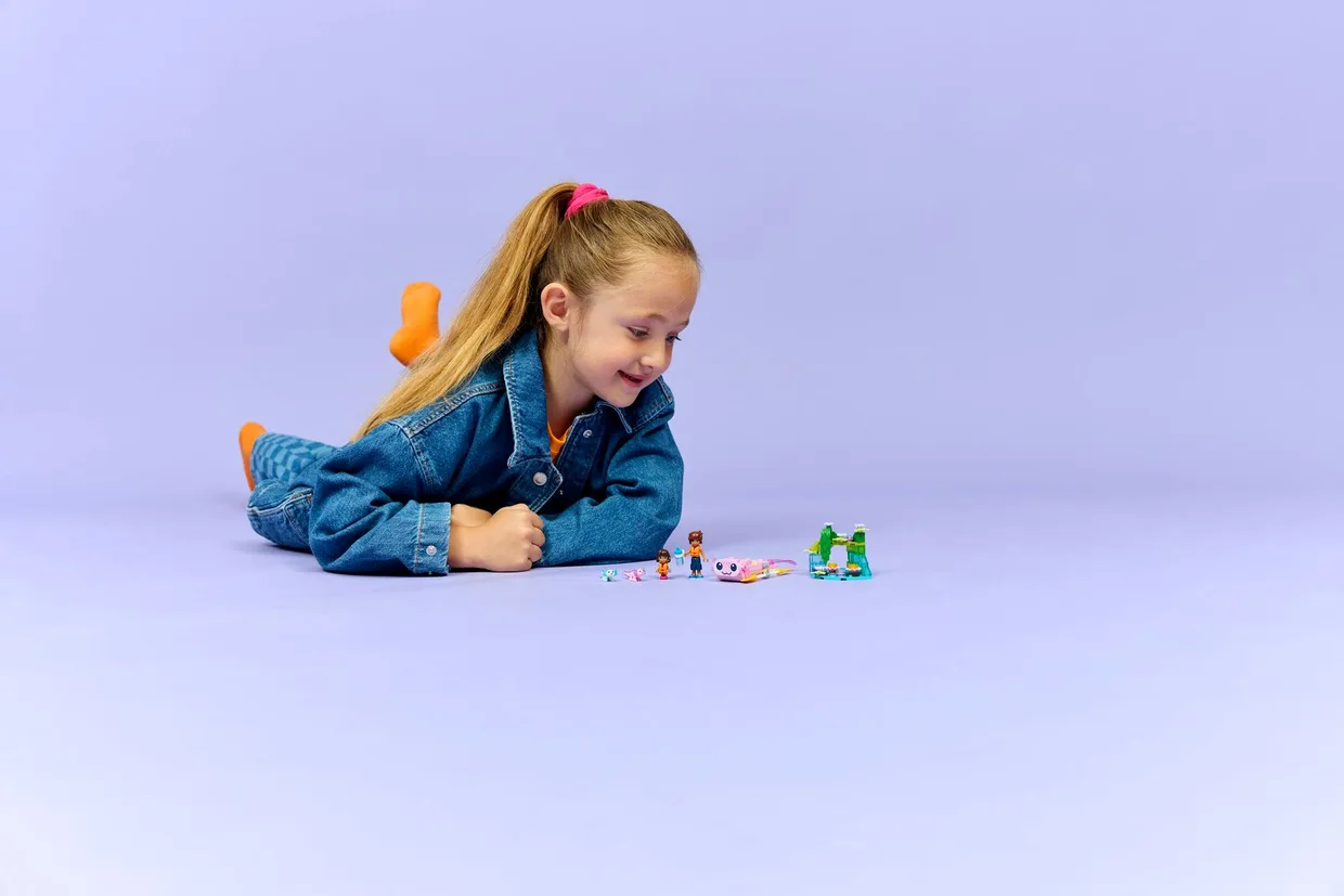 Конструктор LEGO Friends Приключенческая лодка «Аксолотль» (42681) — фото 7