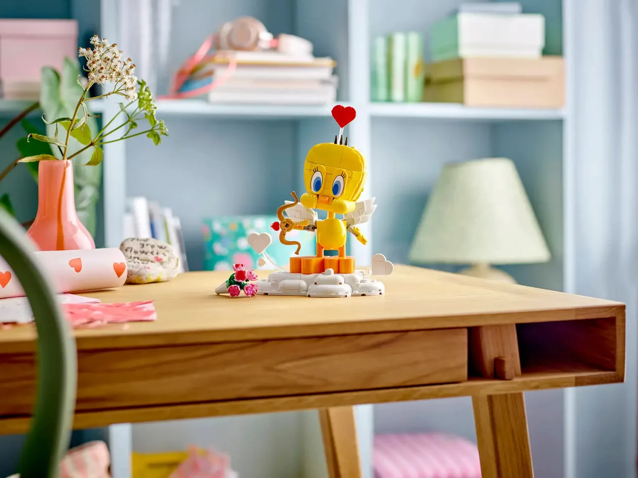 Конструктор LEGO Looney Tunes Милый Твити (40824) — фото 4