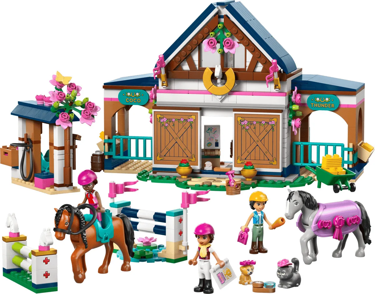 Конструктор LEGO Friends Конюшня и академия верховой езды (42688)