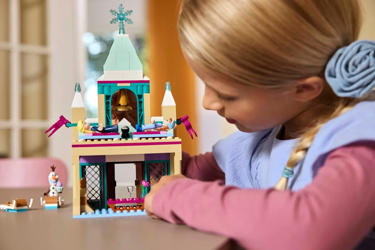 Конструктор LEGO Disney Princess Замёрзший замок в королевстве Эренделл (43265) — фото 6