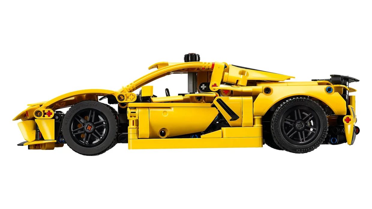 Конструктор LEGO Technic Chevrolet Corvette Stingray (42205) — фото 2