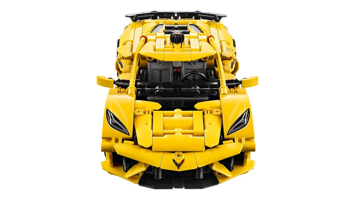 Конструктор LEGO Technic Chevrolet Corvette Stingray (42205) — фото 3