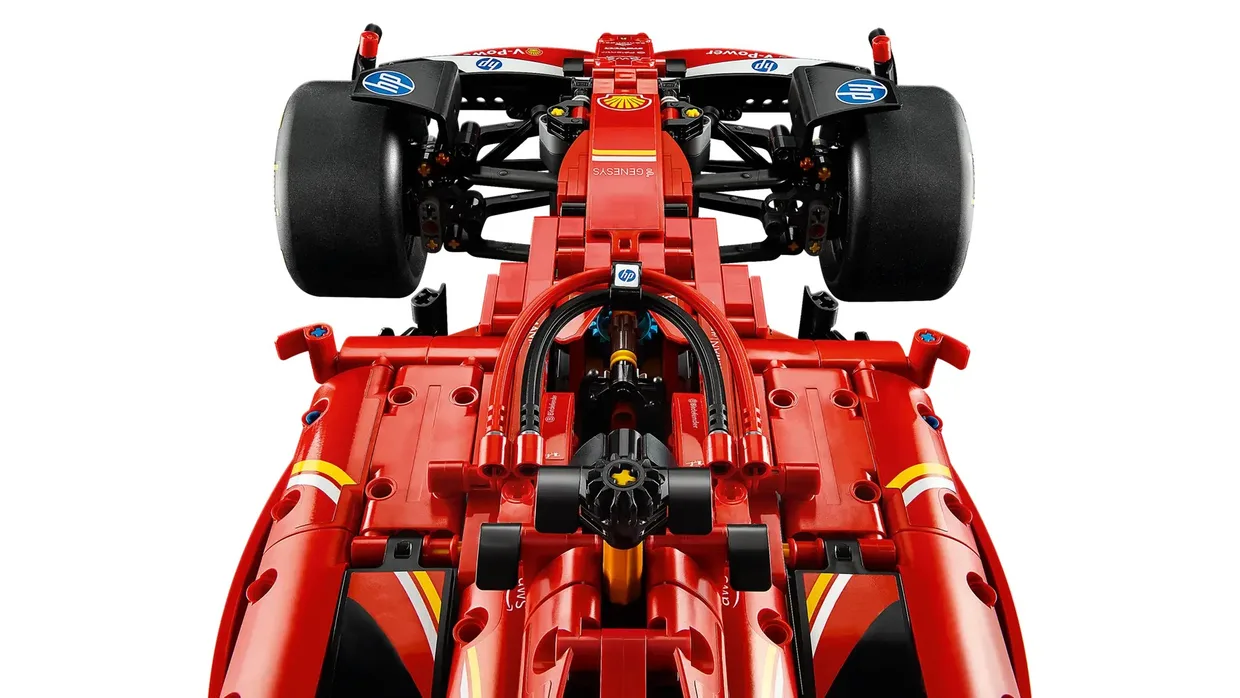 Конструктор LEGO Technic Автомобиль F1 Ferrari SF-24 (42207) — фото 6