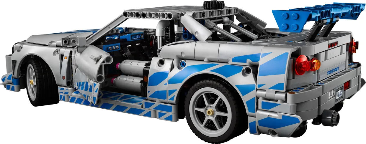 Конструктор LEGO Technic Двойной форсаж: автомобиль Nissan Skyline GT-R (R34) (42210) — фото 2