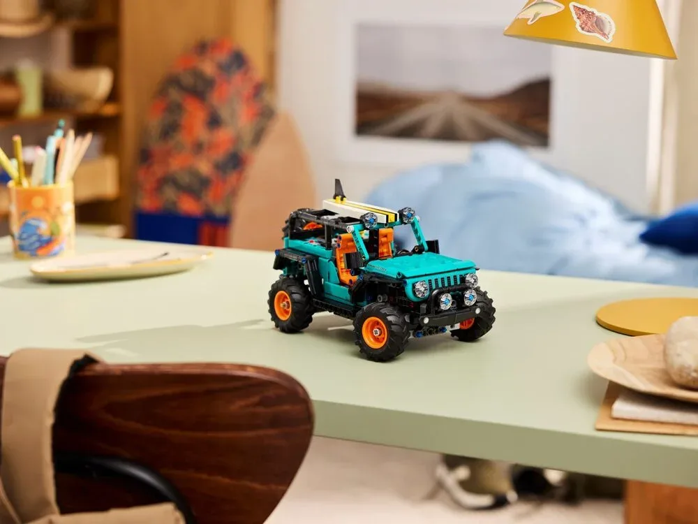 Конструктор LEGO Technic Позашляховик Jeep Wrangler Rubicon (42227) — фото 6