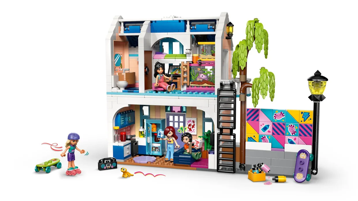 Конструктор LEGO Friends Семейный дом Лианн (42687) — фото 2
