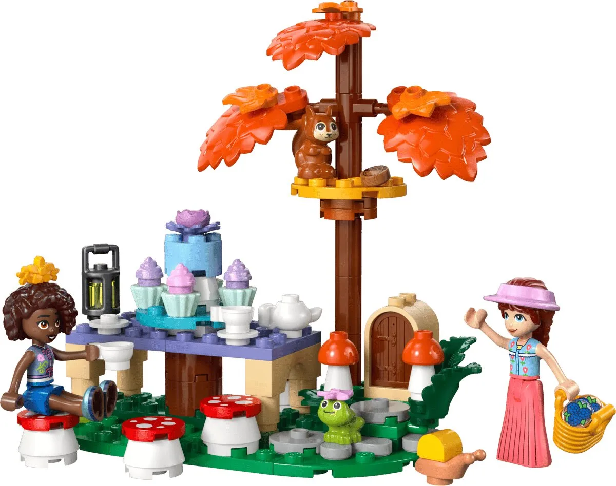 Конструктор LEGO Friends Чаепитие в лесу (42690)