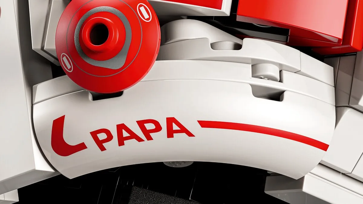 Конструктор LEGO Editions Formula 1 Шолом Шарля Леклера Scuderia Ferrari HP (43014) — фото 6