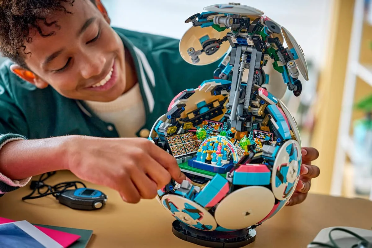 Конструктор LEGO Editions Football Футбольний м'яч (43019) — фото 6