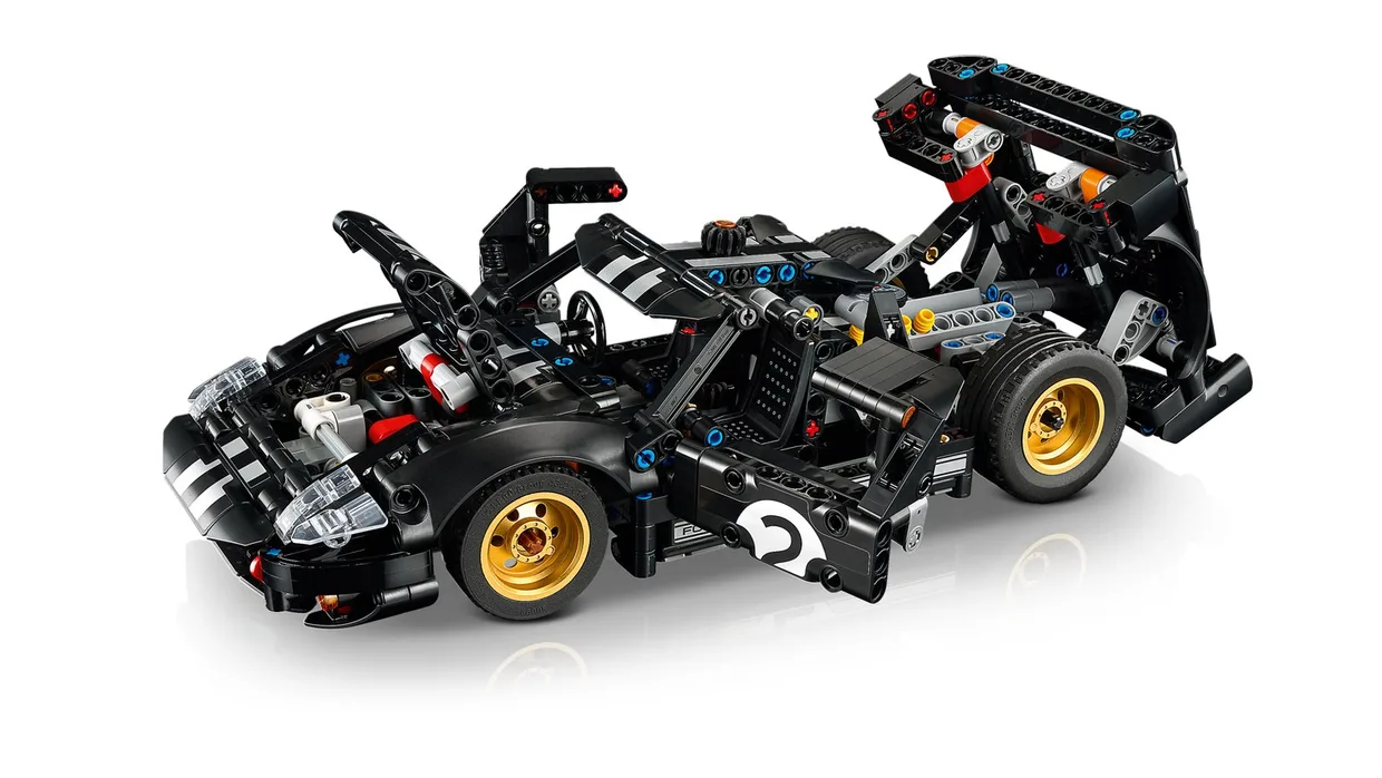 Конструктор LEGO Technic Гоночний автомобіль Ford GT40 MKII 1966 року (42223) — фото 3