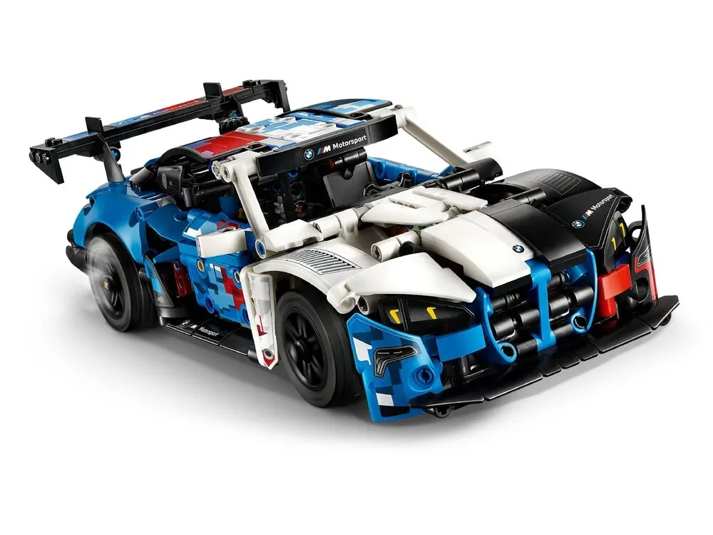 Конструктор LEGO Technic Гоночний автомобіль BMW M4 GT3 EVO (42226) — фото 2
