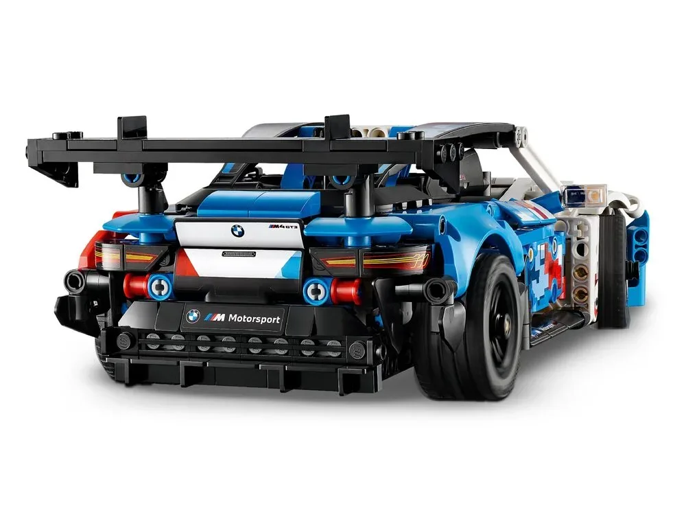 Конструктор LEGO Technic Гоночний автомобіль BMW M4 GT3 EVO (42226) — фото 6