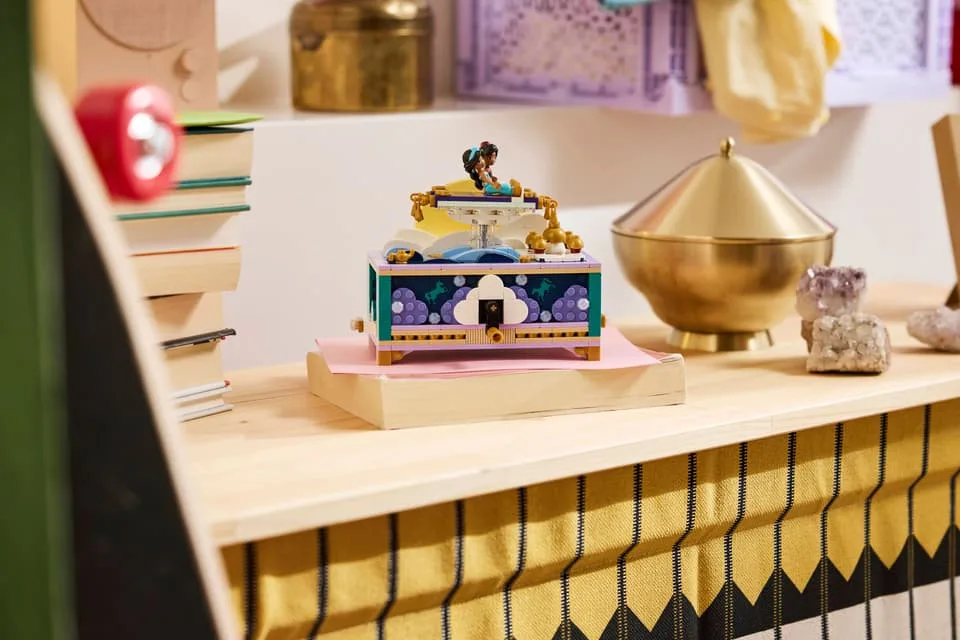 Конструктор LEGO Disney Princess Шкатулка для украшений Жасмин (43295) — фото 9