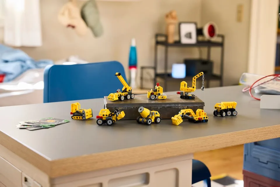 Конструктор LEGO Technic Мощные машины, бокс-сюрприз (42233) — фото 11