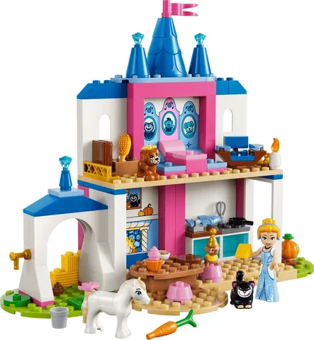 Конструктор LEGO Disney Princess Замок Попелюшки та її друзів-тварин (43283)