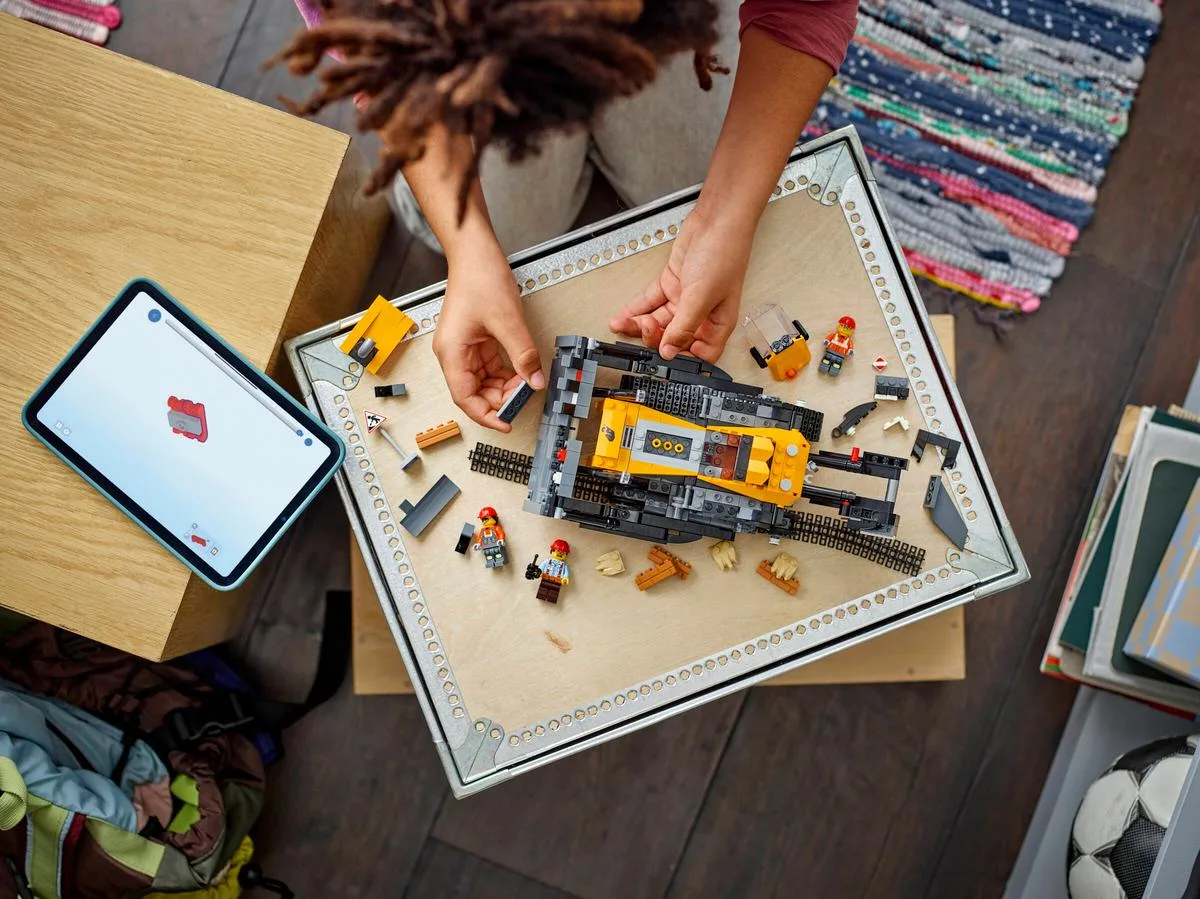 Конструктор LEGO City Жовтий бульдозер (60466) — фото 7