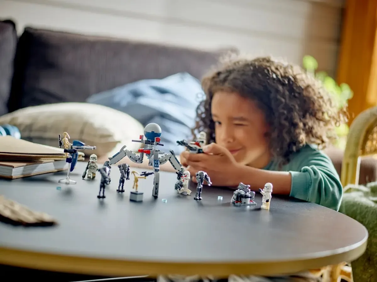 Конструктор LEGO Star Wars Клони-піхотинці й бойові дроїди. Бойовий набір (75372) — фото 6