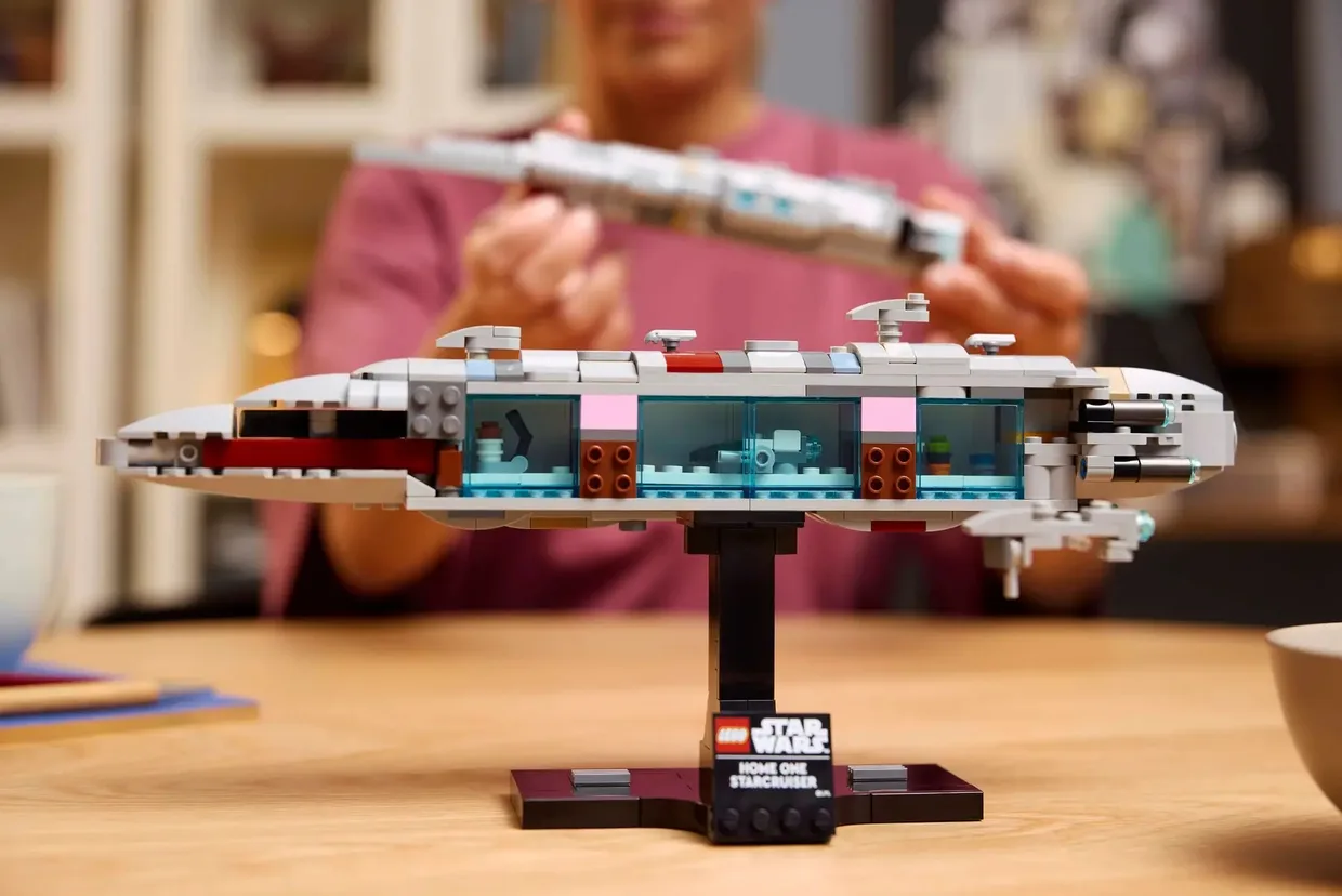 Конструктор LEGO Star Wars Звёздный крейсер «Дом один» (75405) — фото 5