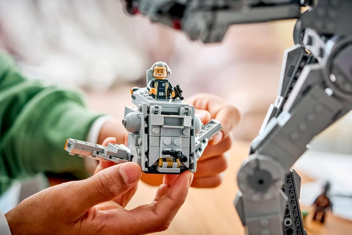 Конструктор LEGO Star Wars AT-AT остатков Империи с INT-4 (75454) — фото 9