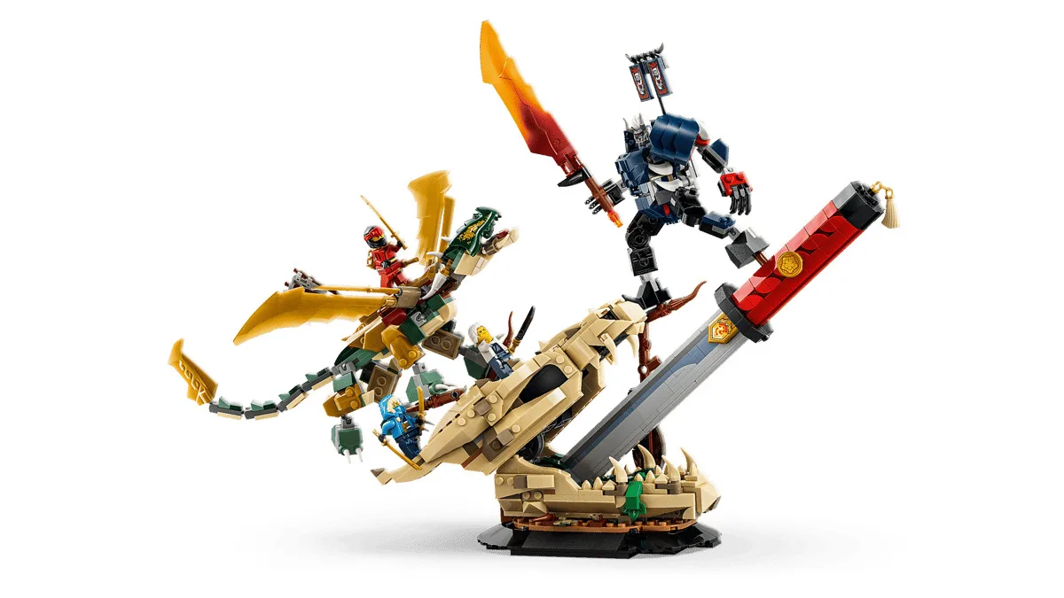 Конструктор LEGO Ninjago Битва возле черепа Дракона с мечом (71871) — фото 2