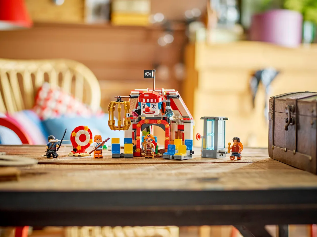 Конструктор LEGO ONE PIECE Цирковой шатер клоуна Багги (75637) — фото 7