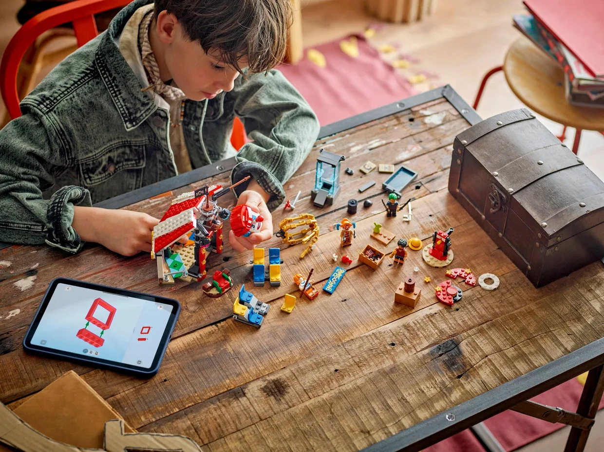 Конструктор LEGO ONE PIECE Цирковой шатер клоуна Багги (75637) — фото 8