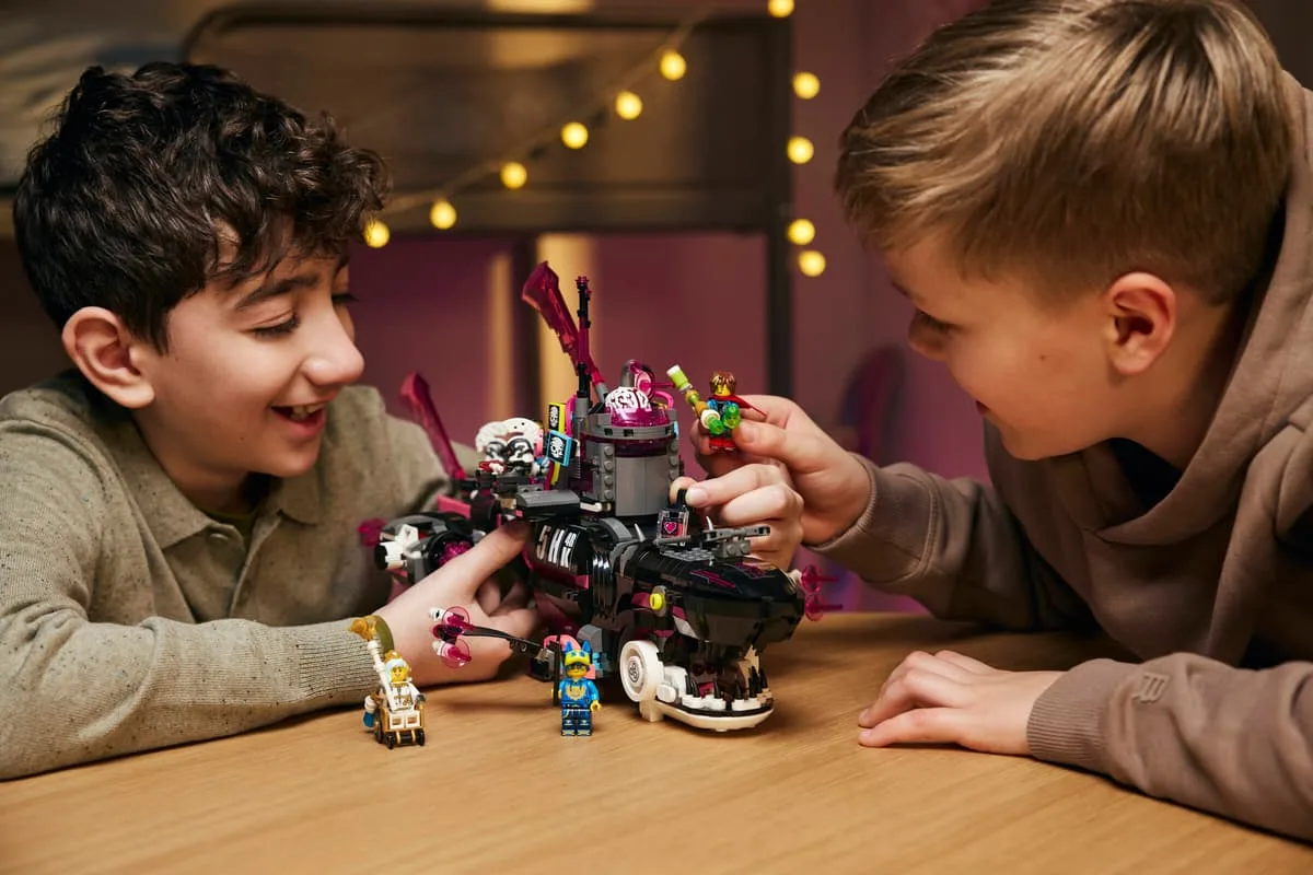 Конструктор LEGO DREAMZzz Страхітливий підводний човен «Акула» (71500) — фото 7
