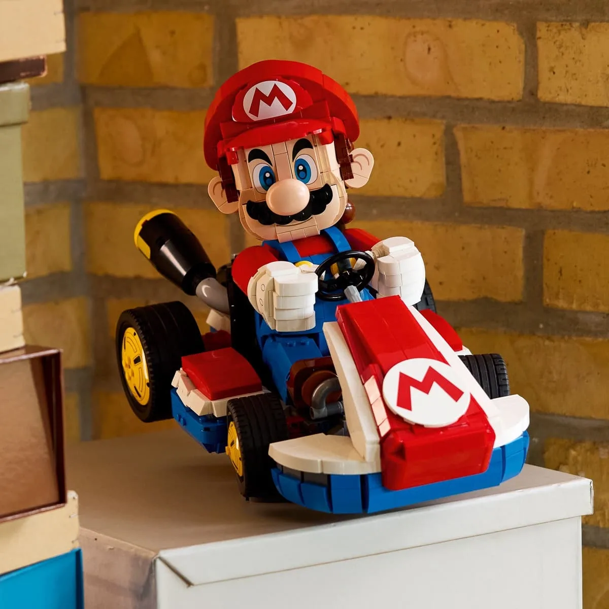 Конструктор LEGO Super Mario Mario Kart – Марио и Standard Kart (72037) — фото 2