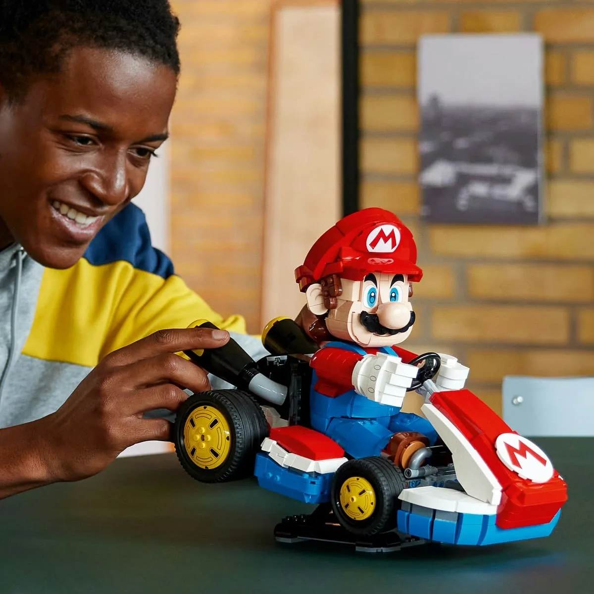 Конструктор LEGO Super Mario Mario Kart – Марио и Standard Kart (72037) — фото 8