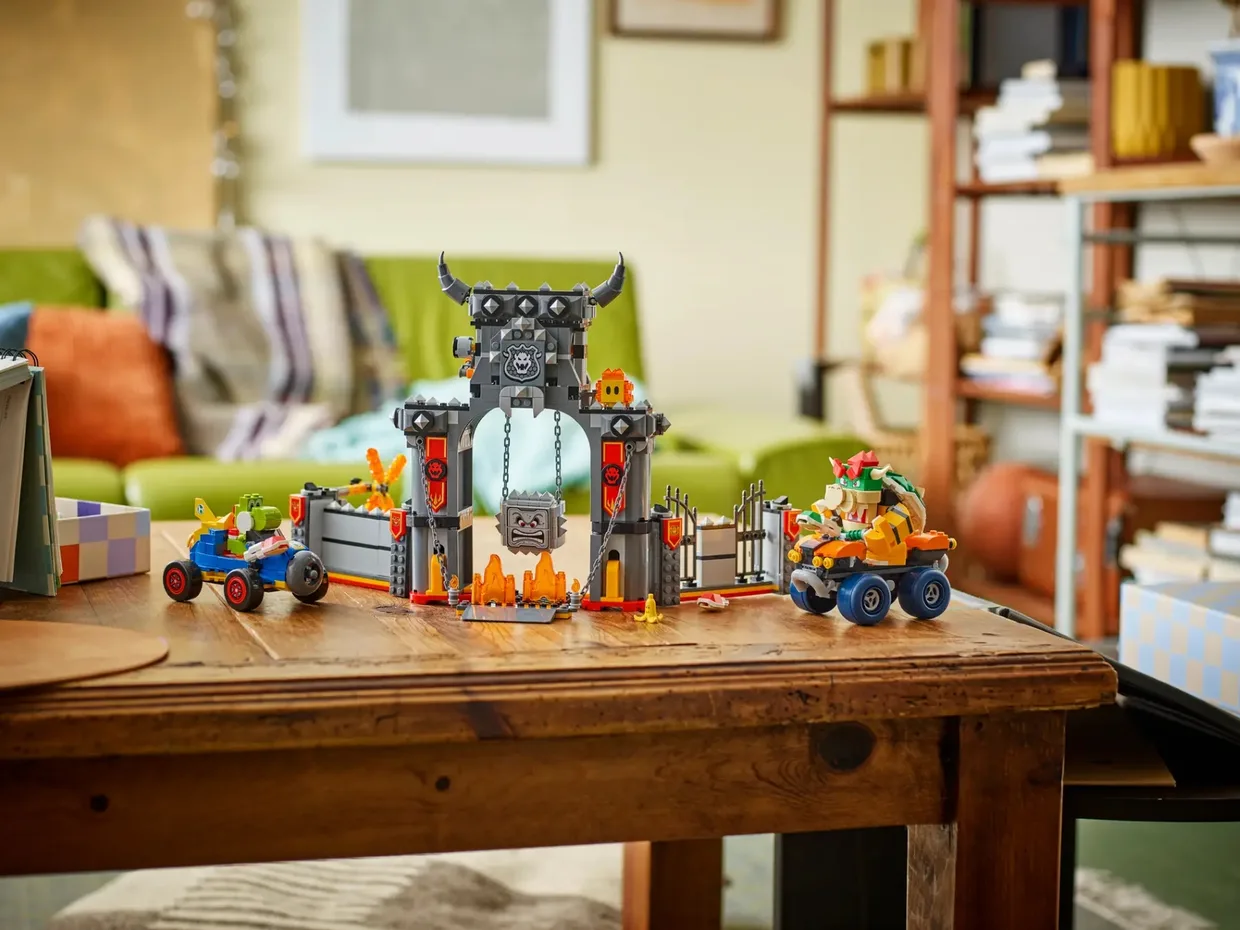 Конструктор LEGO Super Mario Mario Kart – Замок Боузера (72039) — фото 9