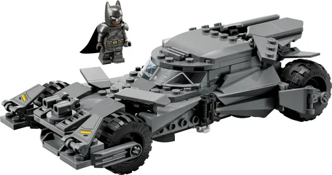 Конструктор LEGO DC Бетмобіль із фільму «Бетмен проти Супермена» (76331)