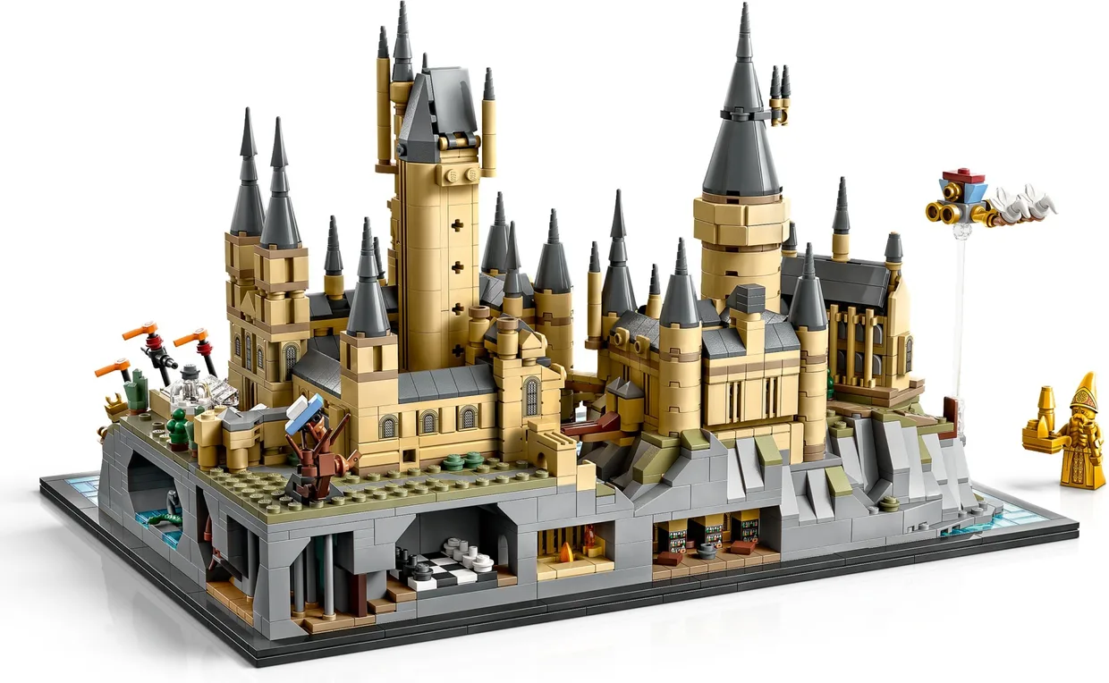 Конструктор LEGO Harry Potter Замок и территория Хогвартса (76419) — фото 2