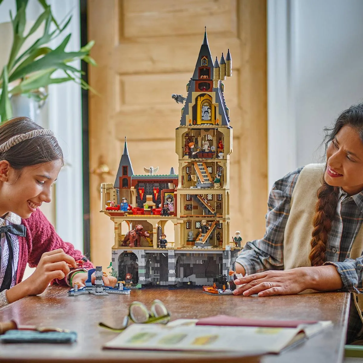 Конструктор LEGO Harry Potter Замок Хогвартс: главная башня (76454) — фото 7