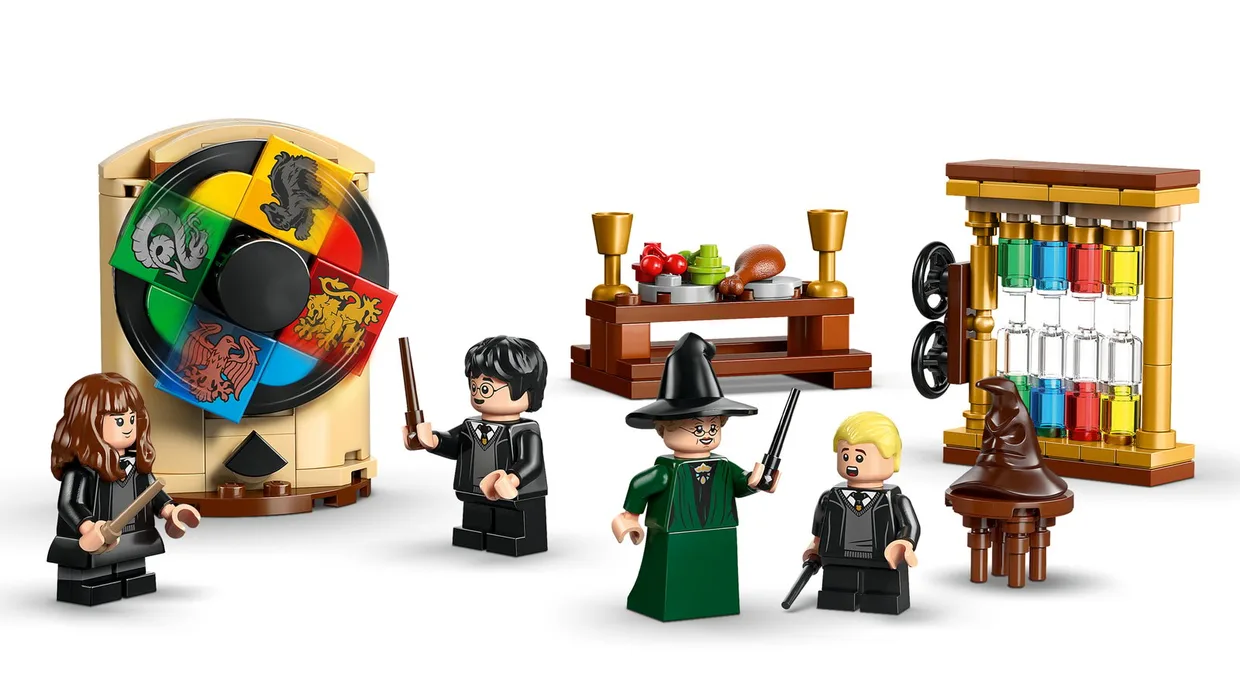 Конструктор LEGO Harry Potter Замок Хогвартс: церемония Распределяющей шляпы (76460) — фото 2