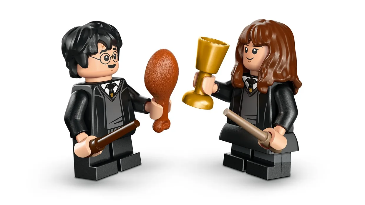 Конструктор LEGO Harry Potter Замок Хогвартс: церемония Распределяющей шляпы (76460) — фото 4