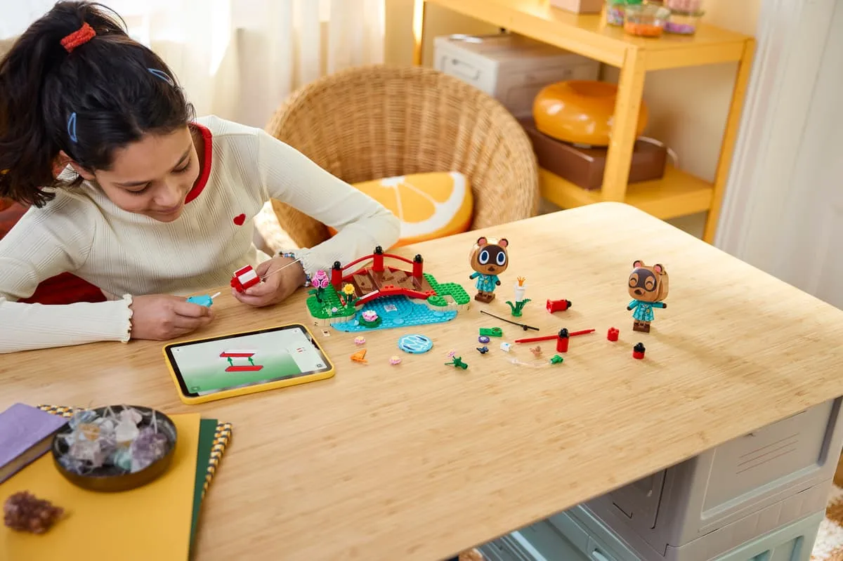 Конструктор LEGO Animal Crossing Веселий день Тіммі й Томмі на природі (77059) — фото 6