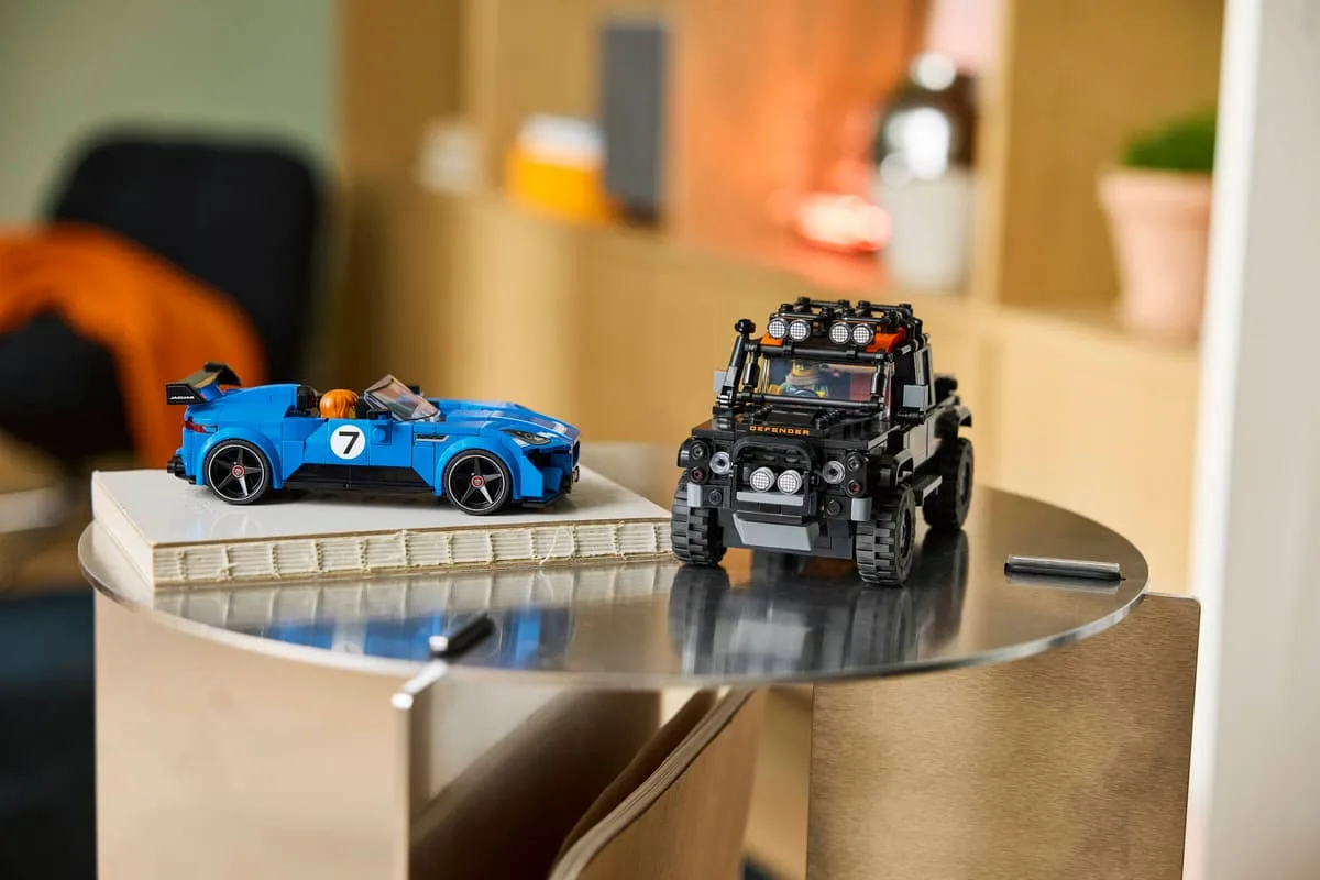 Конструктор LEGO Speed Champions Jaguar Project 7 и Land Rover Defender (77264) — фото 10