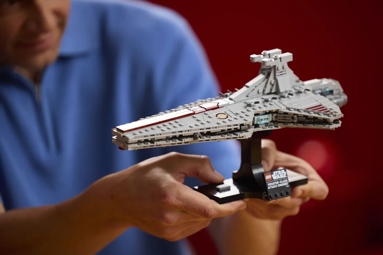 Конструктор LEGO Star Wars Ударный крейсер класса «Венатор» (75441) — фото 5