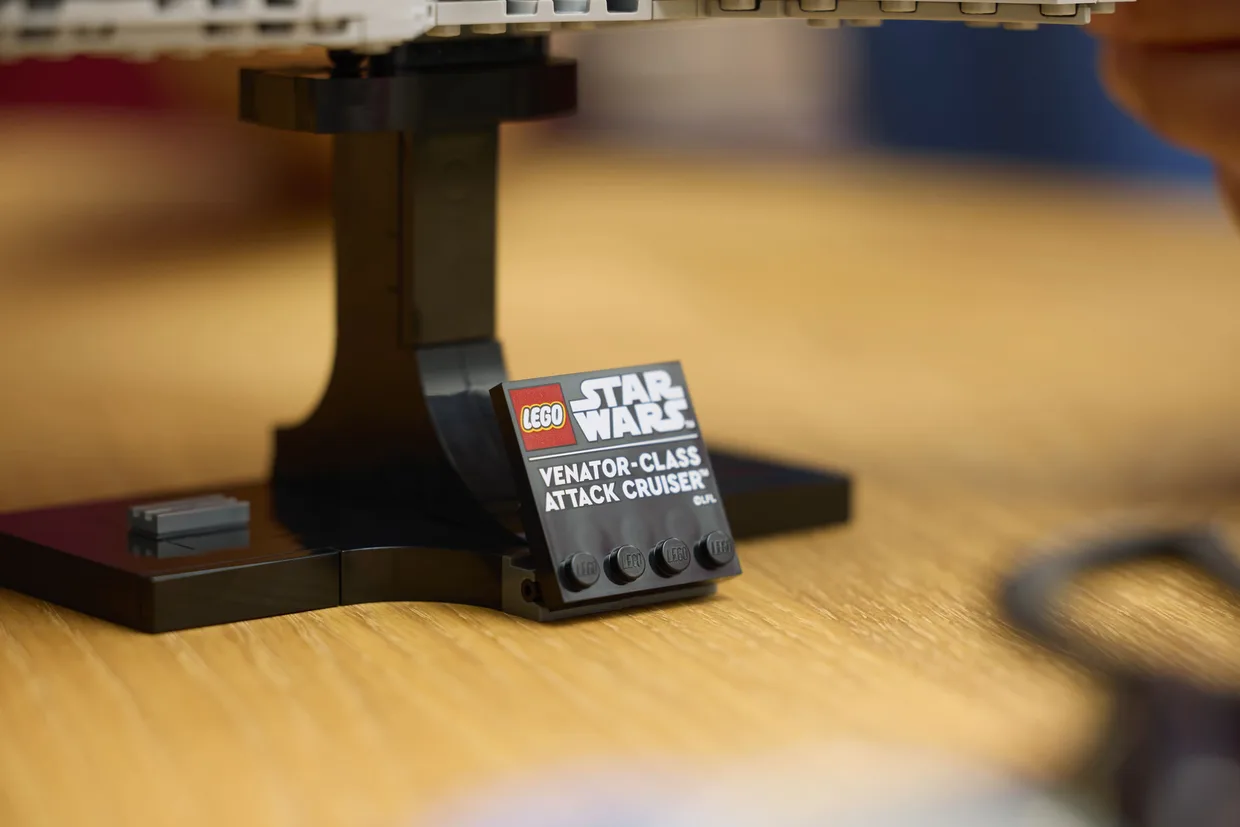Конструктор LEGO Star Wars Ударный крейсер класса «Венатор» (75441) — фото 6
