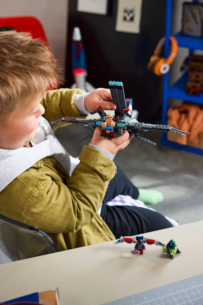 Конструктор LEGO Marvel «Мстители: Судный день». Квинджет (76347) — фото 8