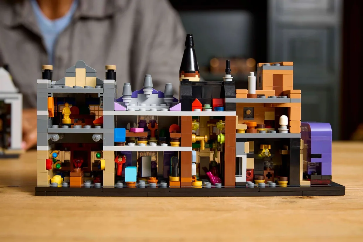 Конструктор LEGO Harry Potter Алея Діаґон. Чаклунські крамниці (76444) — фото 9