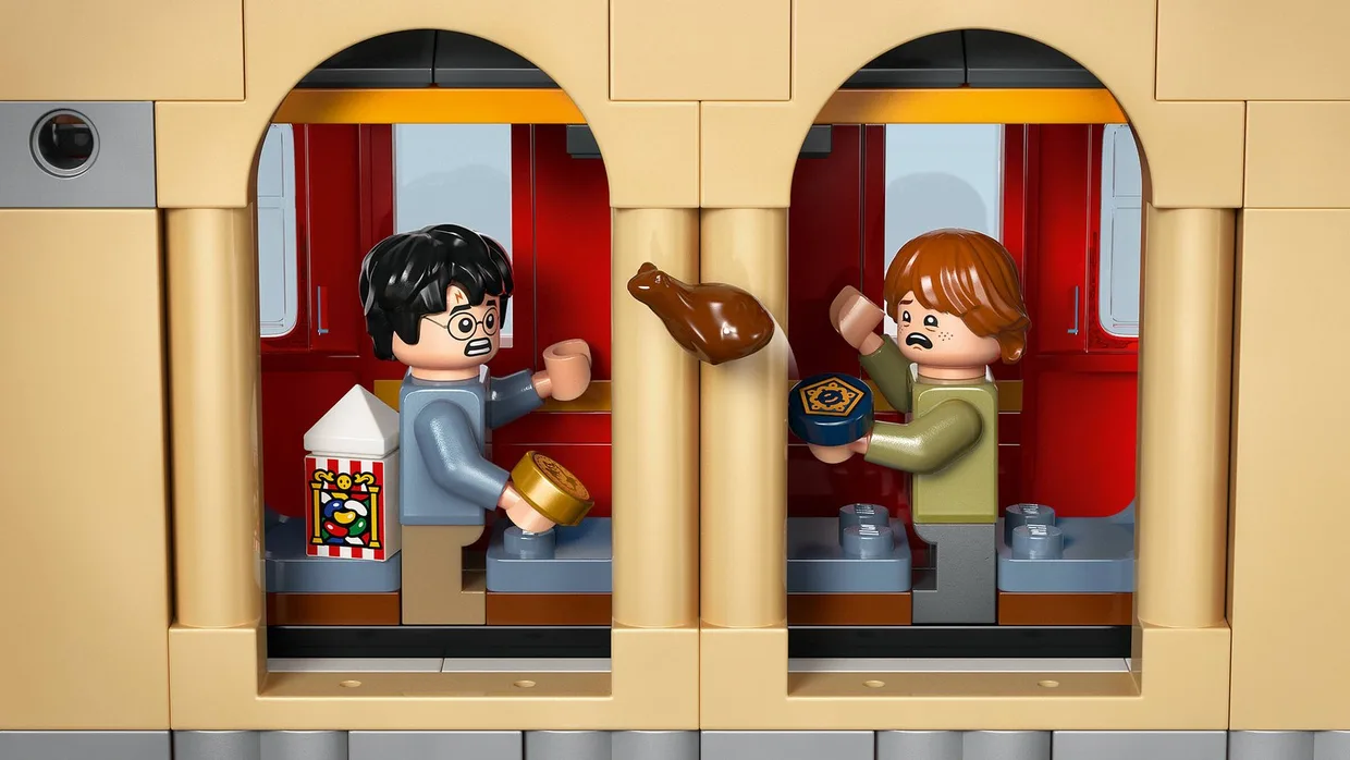 Конструктор LEGO Harry Potter Книжкова вставка: Гоґвортс-експрес (76450) — фото 6