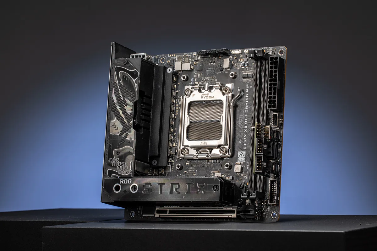Материнская плата Asus ROG Strix X870-I Gaming WiFi s-AM5 — фото 9