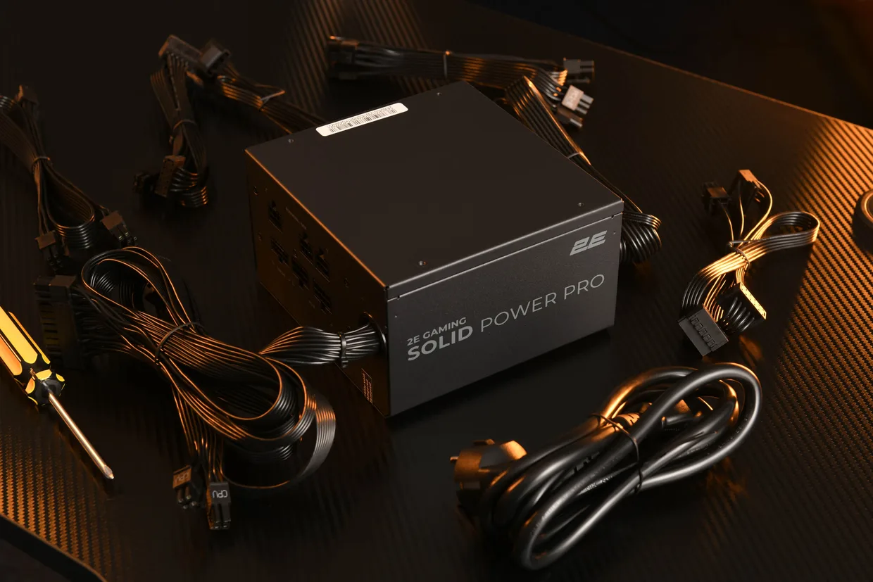Блок питания 2E Gaming Solid Power Pro 2E-SP750BRSMII-120 750W — фото 4