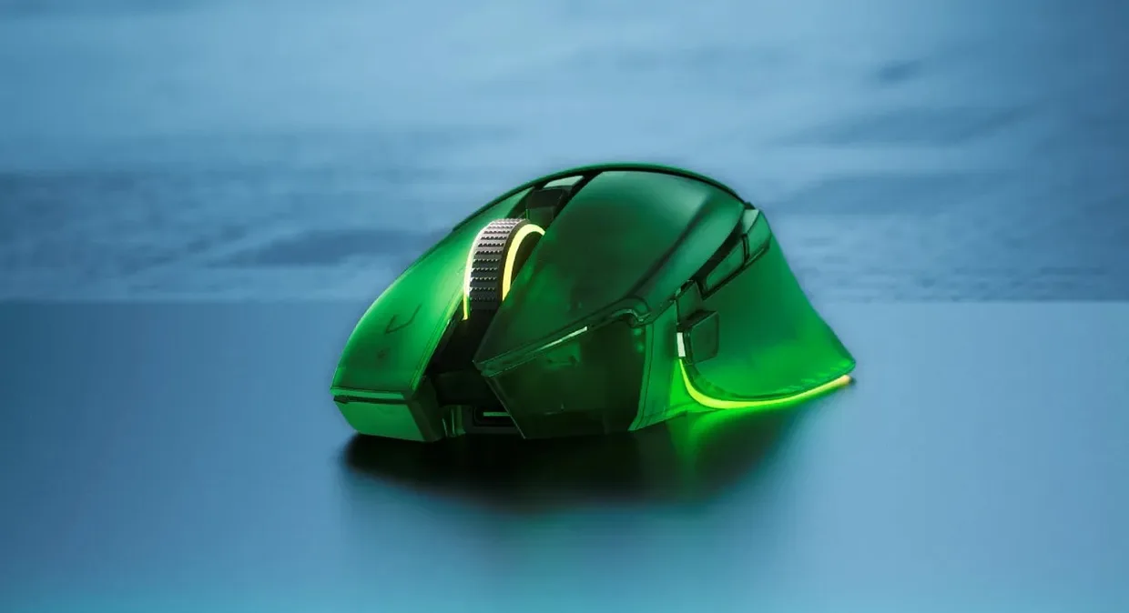 Мышь Razer Basilisk V3 Pro 35K Phantom Green Edition (RZ01-05240300-R3G1) — фото 2