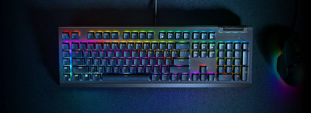 Клавіатура Razer BlackWidow V4 X Green Switch Rus Black (RZ03-04700800-R3R1) — фото 8