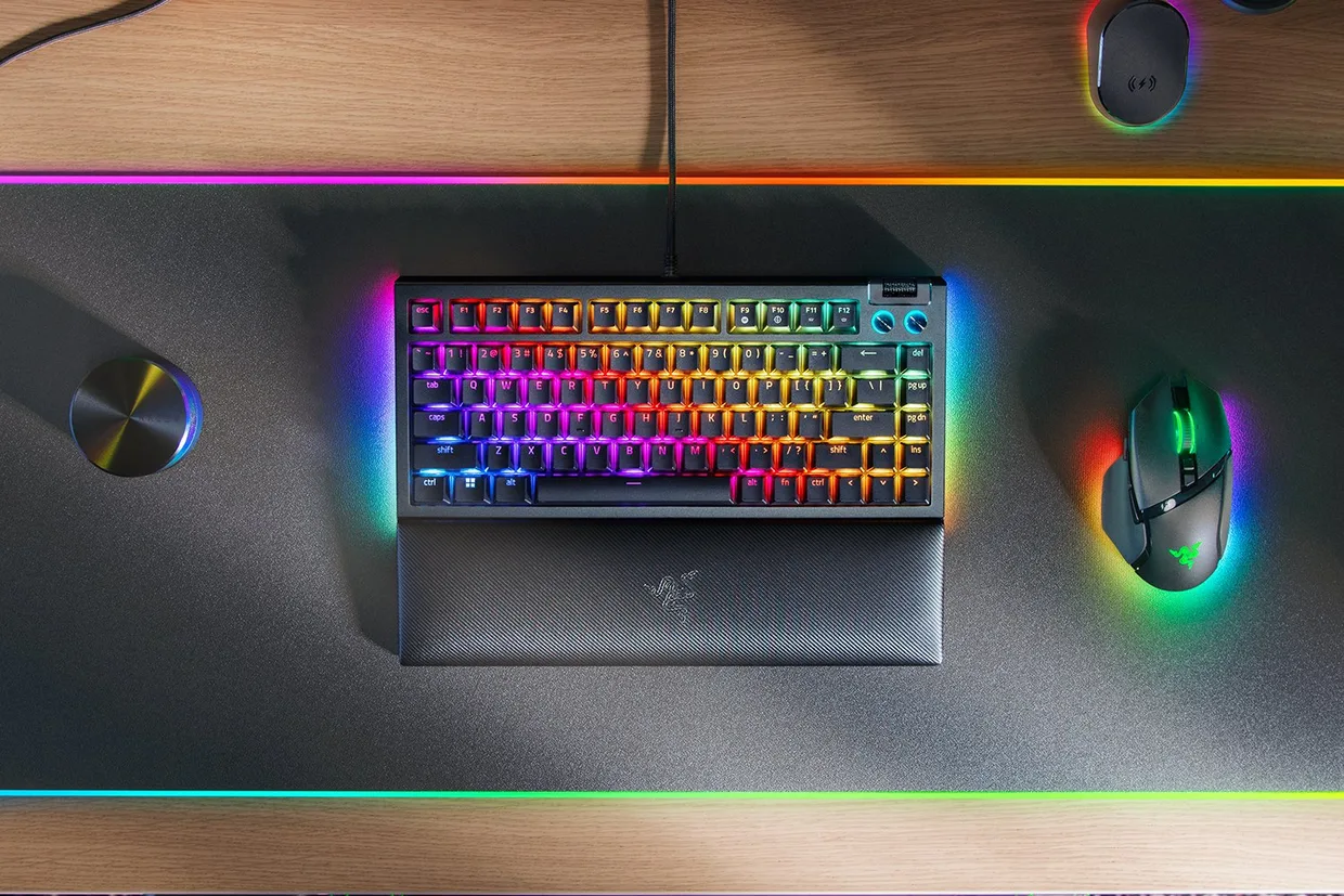 Клавиатура Razer BlackWidow V4 75% Orange Switch Black (RZ03-05000100-R3M1) — фото 8