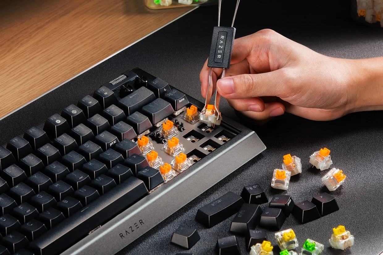 Клавиатура Razer BlackWidow V4 75% Orange Switch Black (RZ03-05000100-R3M1) — фото 9