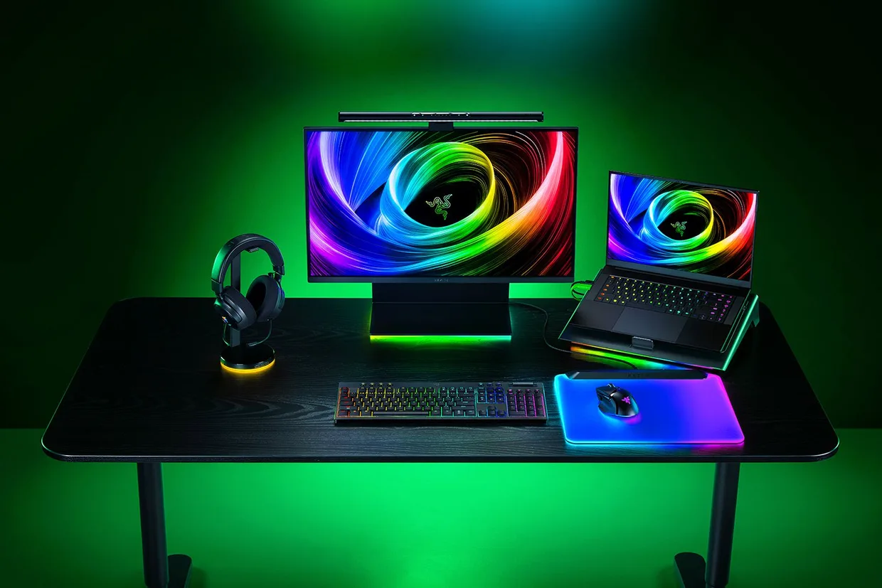 Клавіатура Razer BlackWidow V4 Low-profile HyperSpeed Green Switch Black (RZ03-05270100-R3M1) — фото 11