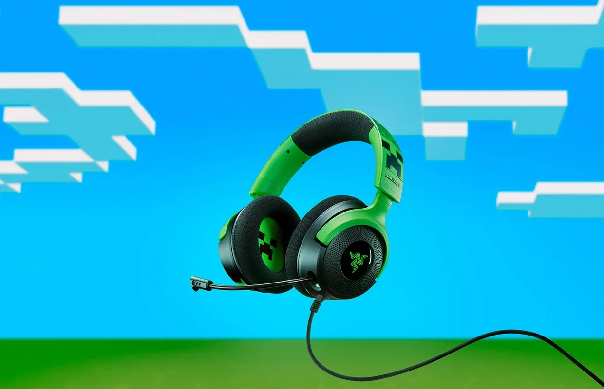 Наушники Razer Kraken V4 X Minecraft Edition Green (RZ04-05180200-R3M1) — фото 3
